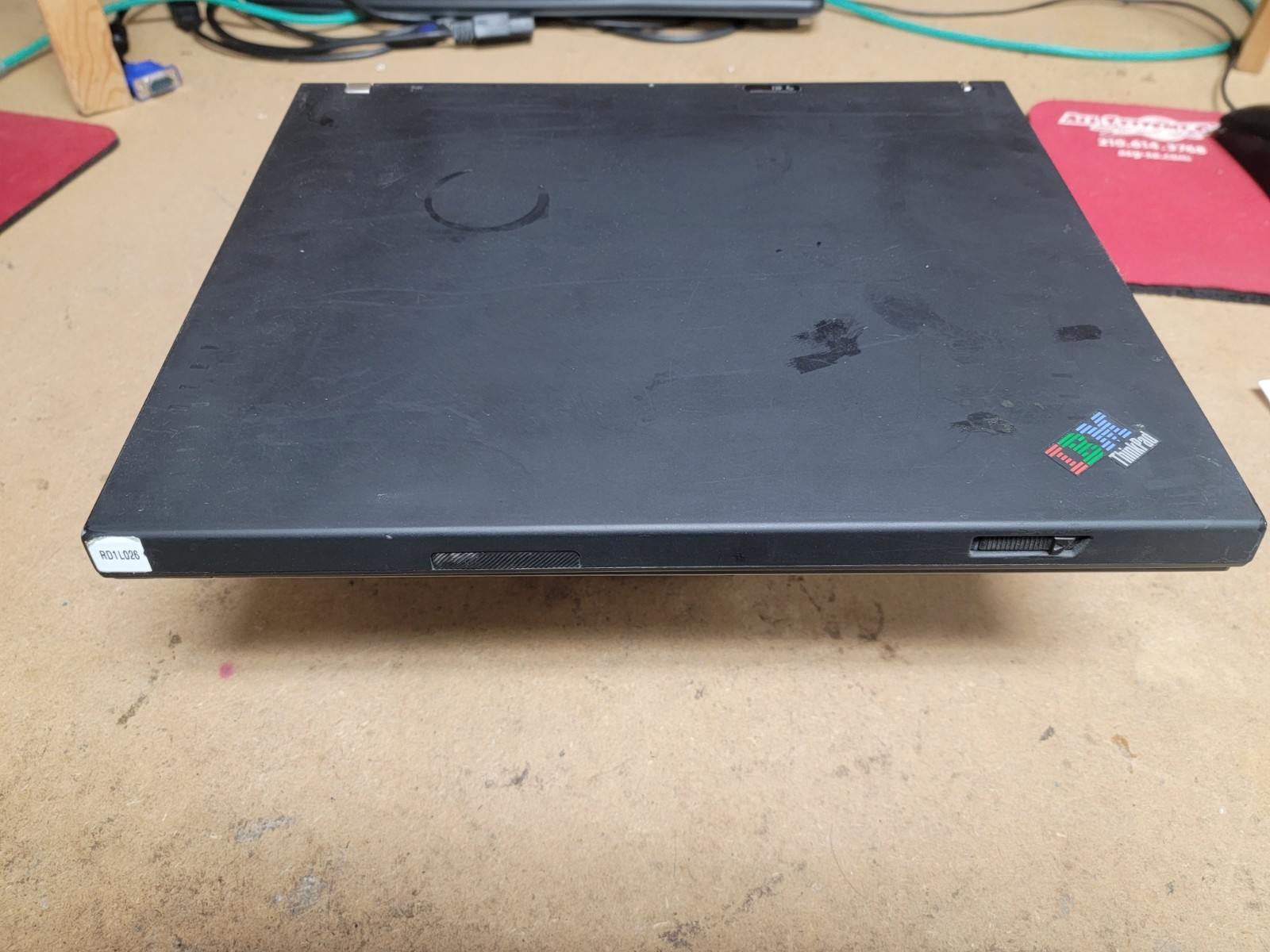 IBM Thinkpad 14″ T43 – Pent M – 512MB Ram – NO HDD NO BATTERY – FOR PARTS