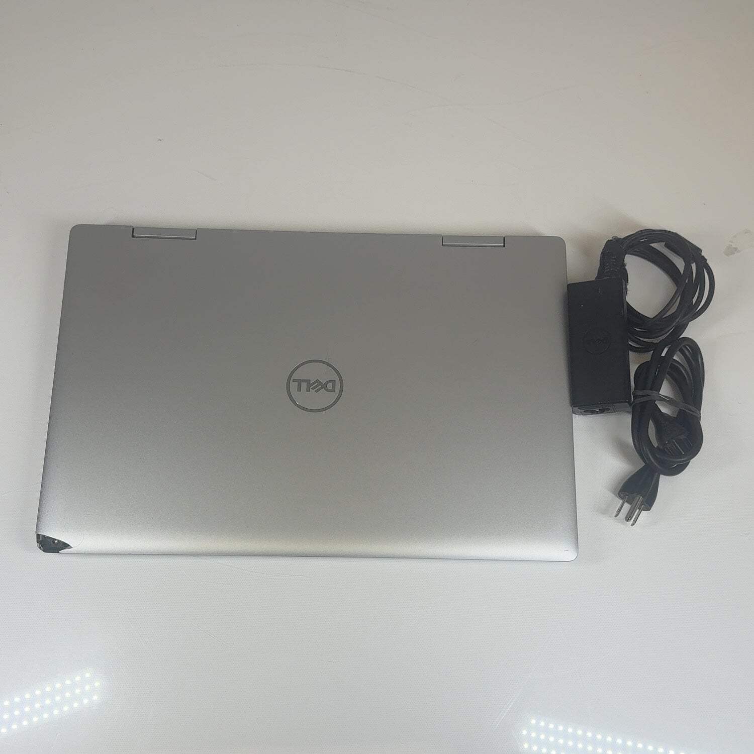 Dell Inspiron 5582 i5-10210U 2.1GHz 8GB RAM 256GB SSD Read