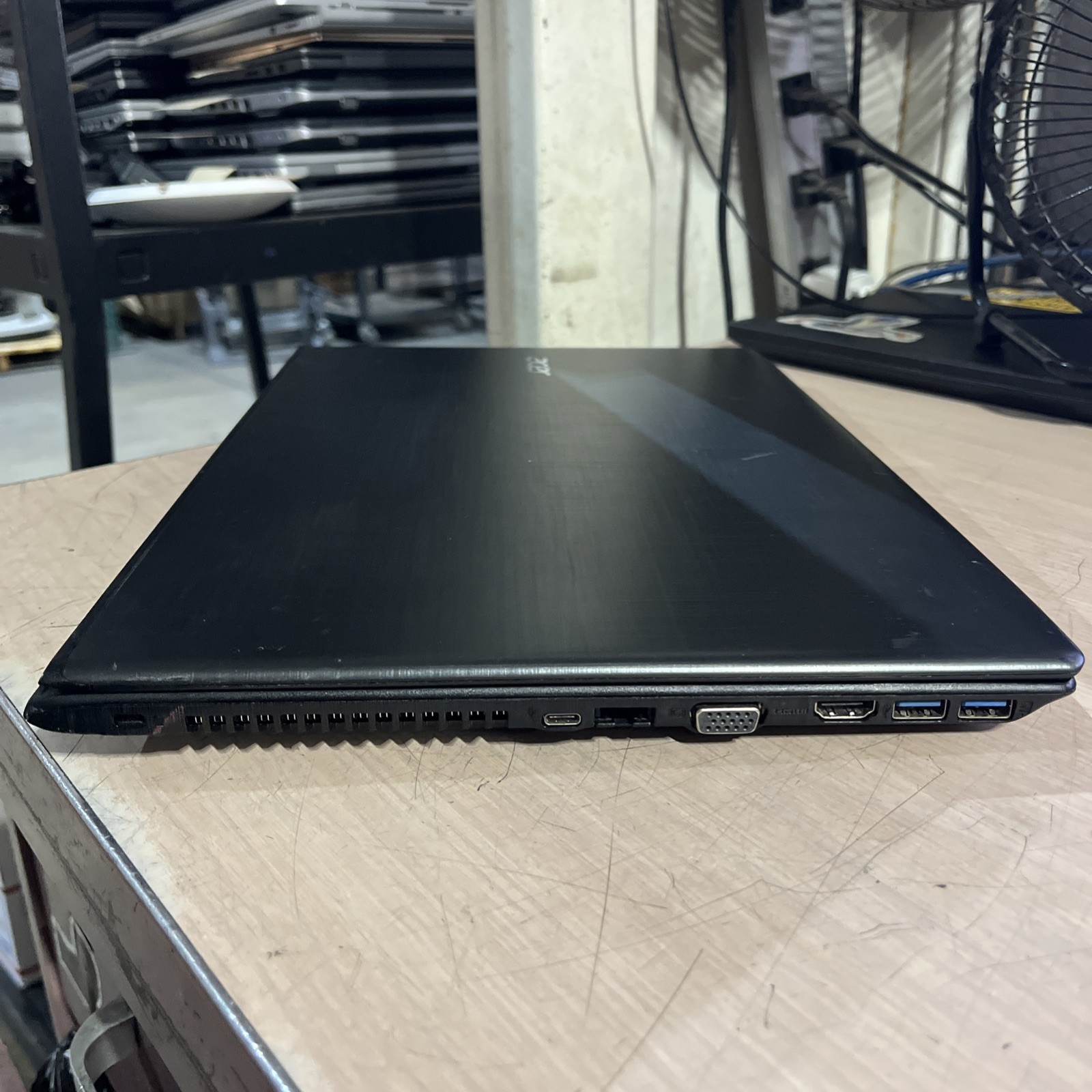ACER ASPIRE E575 SERIES INTEL CORE I3 7TH GEN 8GB RAM NO HD