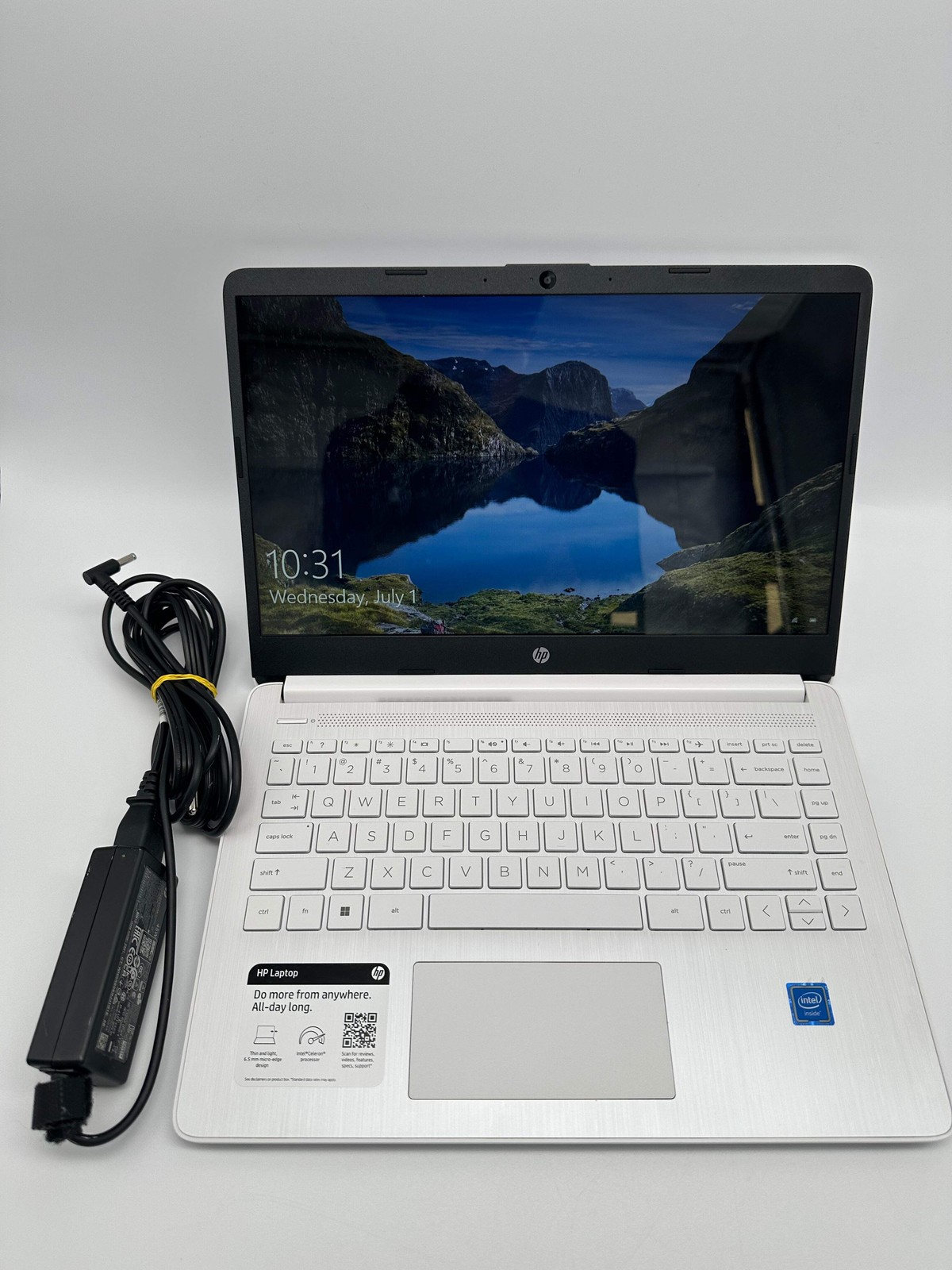 HP 14-dq0052dx 14-inch Laptop Intel Celeron 4GB 64GB White Used B