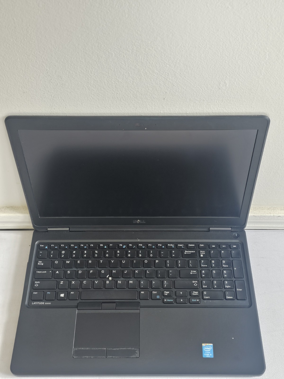 Dell Latitude E5550 Laptop – Intel i5-5300u – 8GB RAM – 120GB – Win 10 – READ
