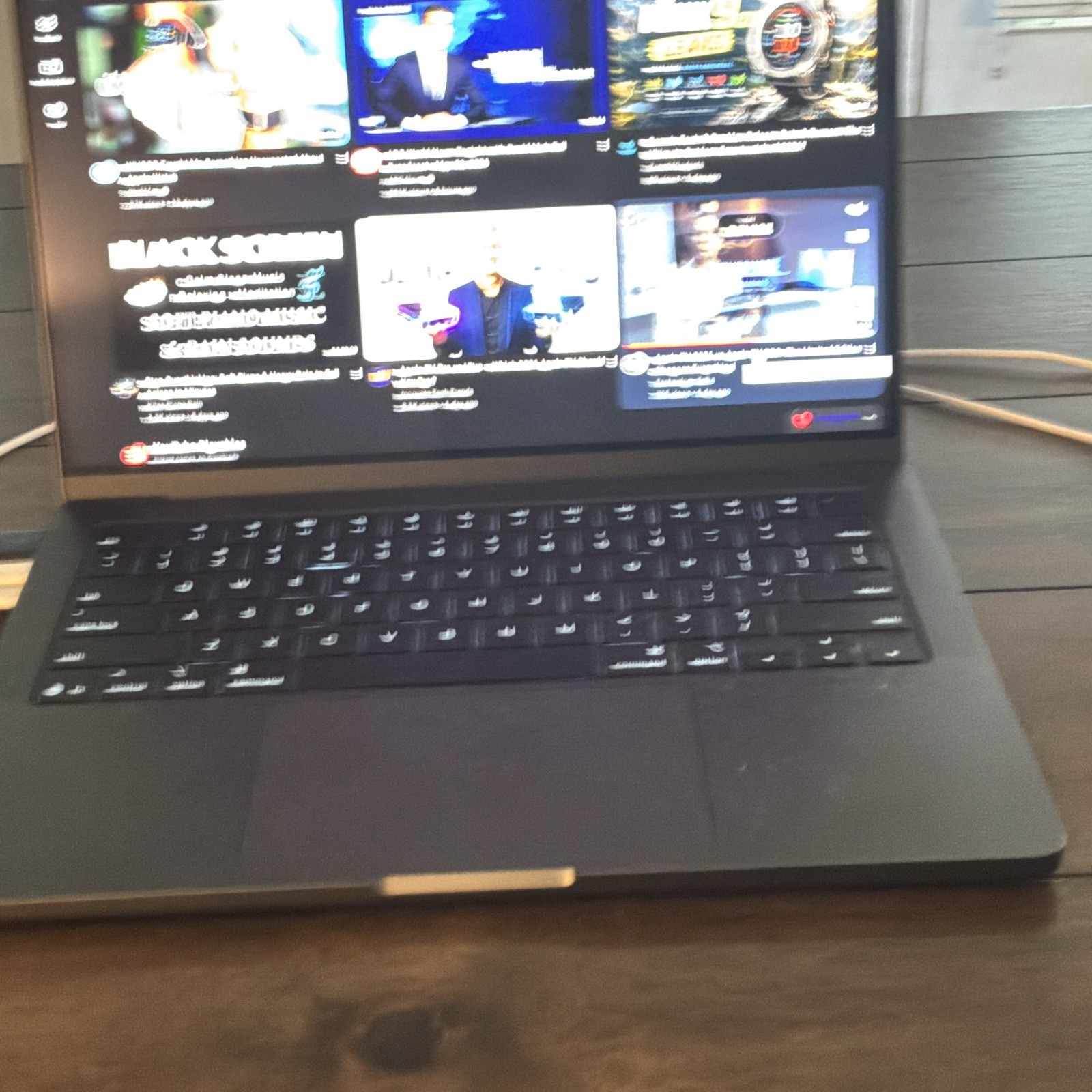 Apple MacBook Pro 14.2 m-5 WiFi black