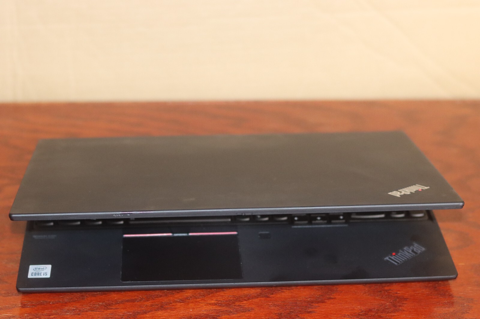 Lenovo ThinkPad T15 Gen 1 1.6 GHz i5-10210U 16GB Ram 256GB SSD – Very Good