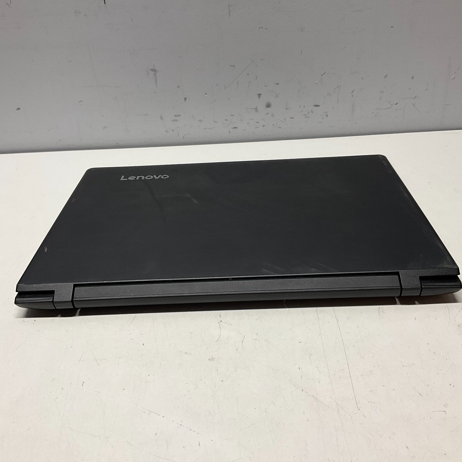 Lenovo IdeaPad 110-15ISK 80UD Quad i3-6100U 2.30GHz 6GB 1TB HDD Windows 10 Pro