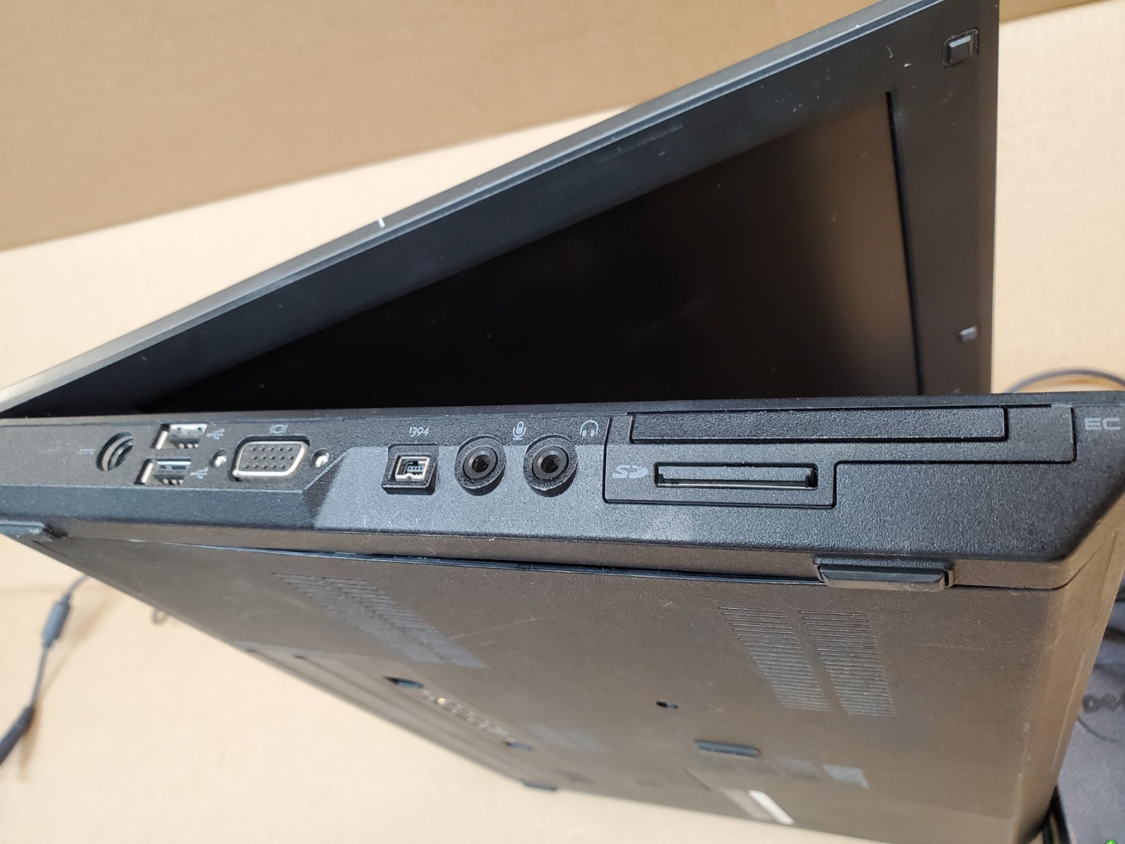 Dell Latitude E5410, Intel Core i5 M430, 500GB HD, Windows 10 Pro, DVD-RW