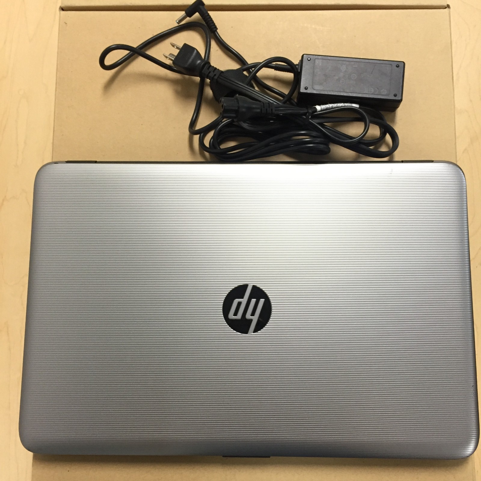 *Bad Battery*HP 15-ay091ms 15.6″ Touchscreen Laptop/i3-6100U/8G RAM/1TB HDD/W10H