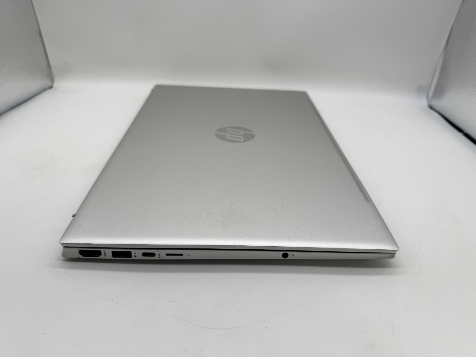 HP Pavilion 15-eg0025nr 15.6″ Laptop intel i7-1165G7 2.80GHz 16GB RAM 512GB SSD