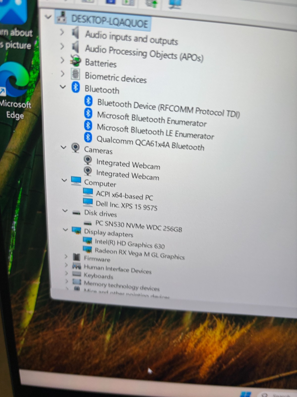 DELL XPS 15 9575 i7-8705G 3.1GHZ DDR4 16GB NVME 256GB RX VEGA TOUCH SCREEN