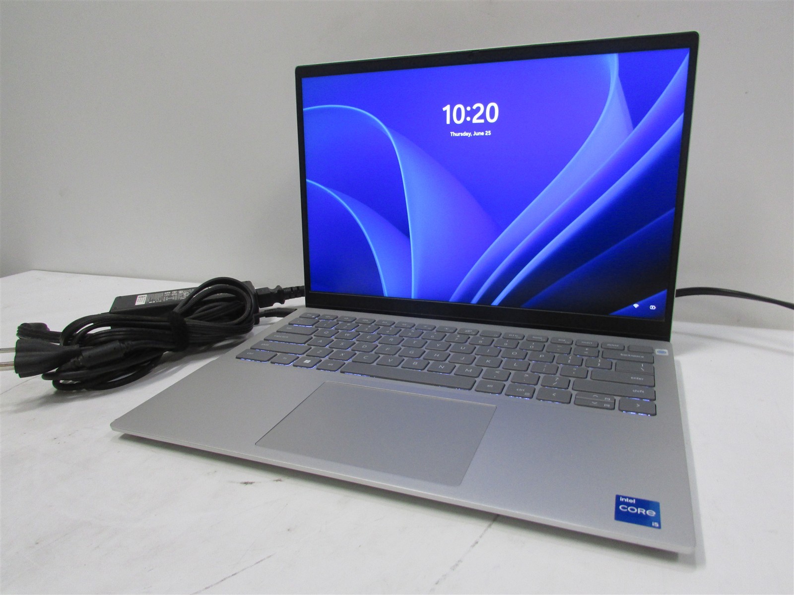 Dell Inspiron 14 5420 i5-1235U 1.3GHz 16GB RAM 256GB NVME 14″ Win 11 Pro NO BAT
