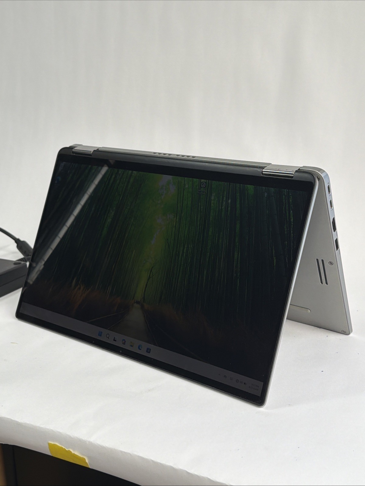Dell Latitude 7400 (2-in-1) 14 FHD TOUCH i5-8365u 8GB 256GB SSD Win 11 Pro