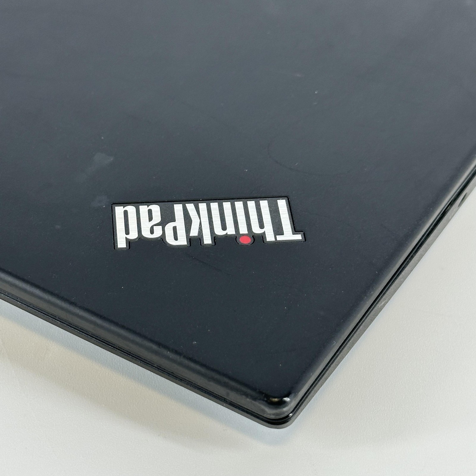 Lenovo ThinkPad P51s 15.6 FHD TOUCH i7-7500U 2.70GHz 8GB 256GB SSD Quadro M520