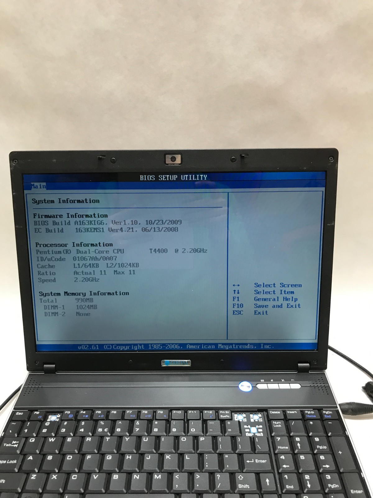 Certera MS-163K 15″ Intel Pentium 1GB RAM NO HDD/OS For Parts/Repair READ!! – DW