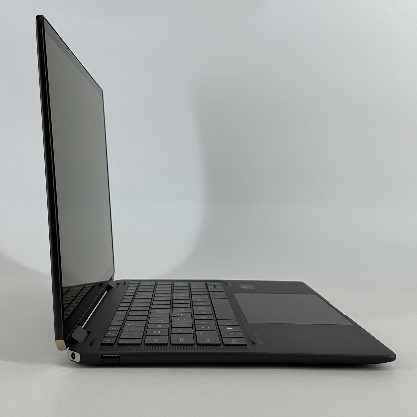HP Spectre 14 x360 QHD+ TOUCH 3.8 GHz Ultra 7 155H 32GB 2TB SSD Very Good