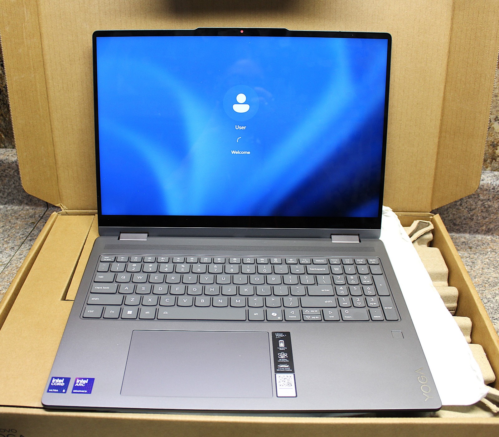 Lenovo YOGA 7 2-In-1 Computer With Box- Keyboard and Mouse