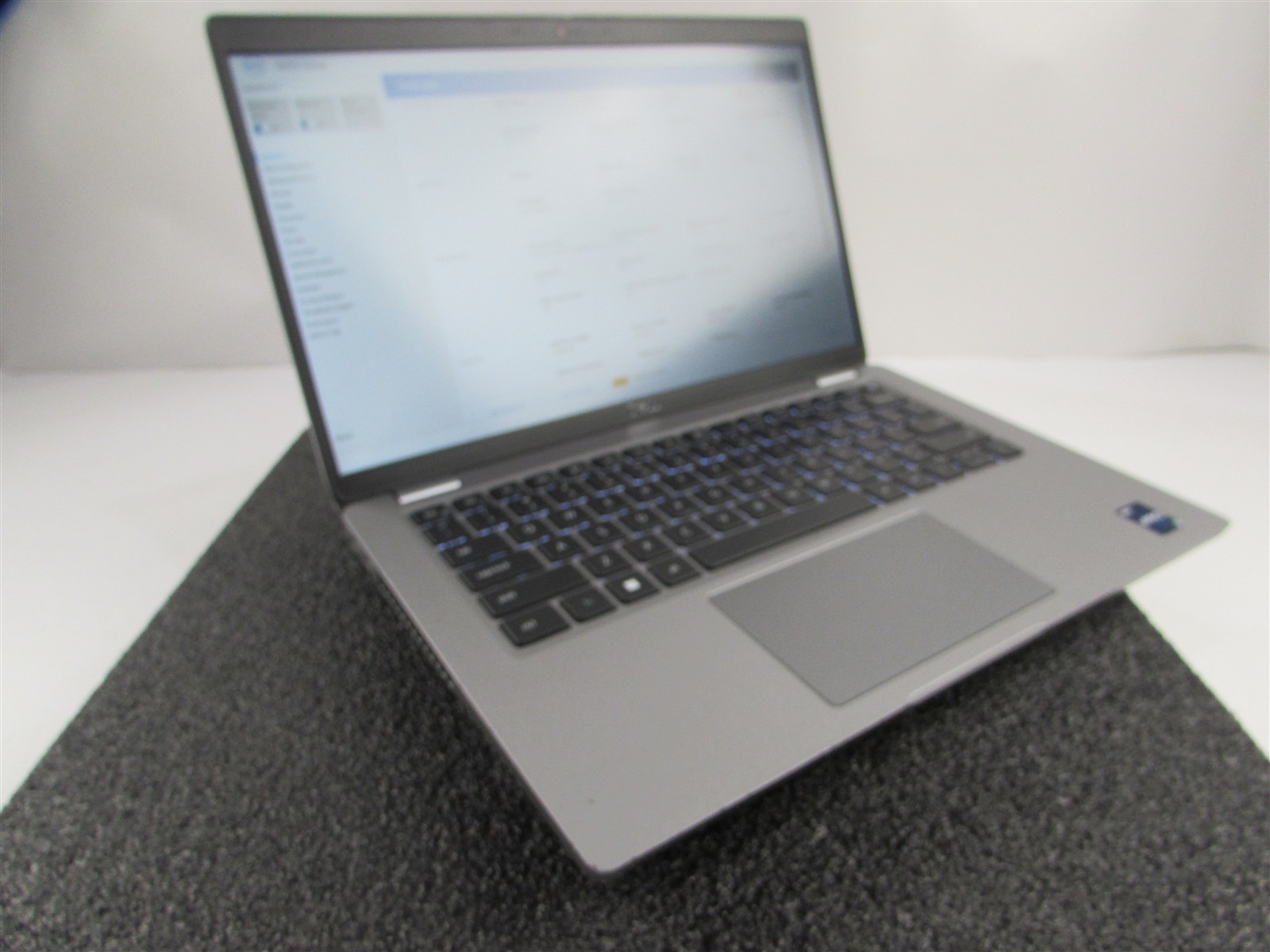 DELL LATITUDE 5431 1920X1080 FHD CORE I7-1270P 256GB 16GB RAM NO O.S