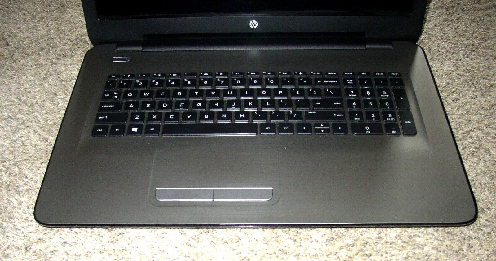 HP 17Z-Y000 17.3″ AMD A9-9410 X 2 2.9GHZ 1TB HD – 8 GB RAM – Windows 10