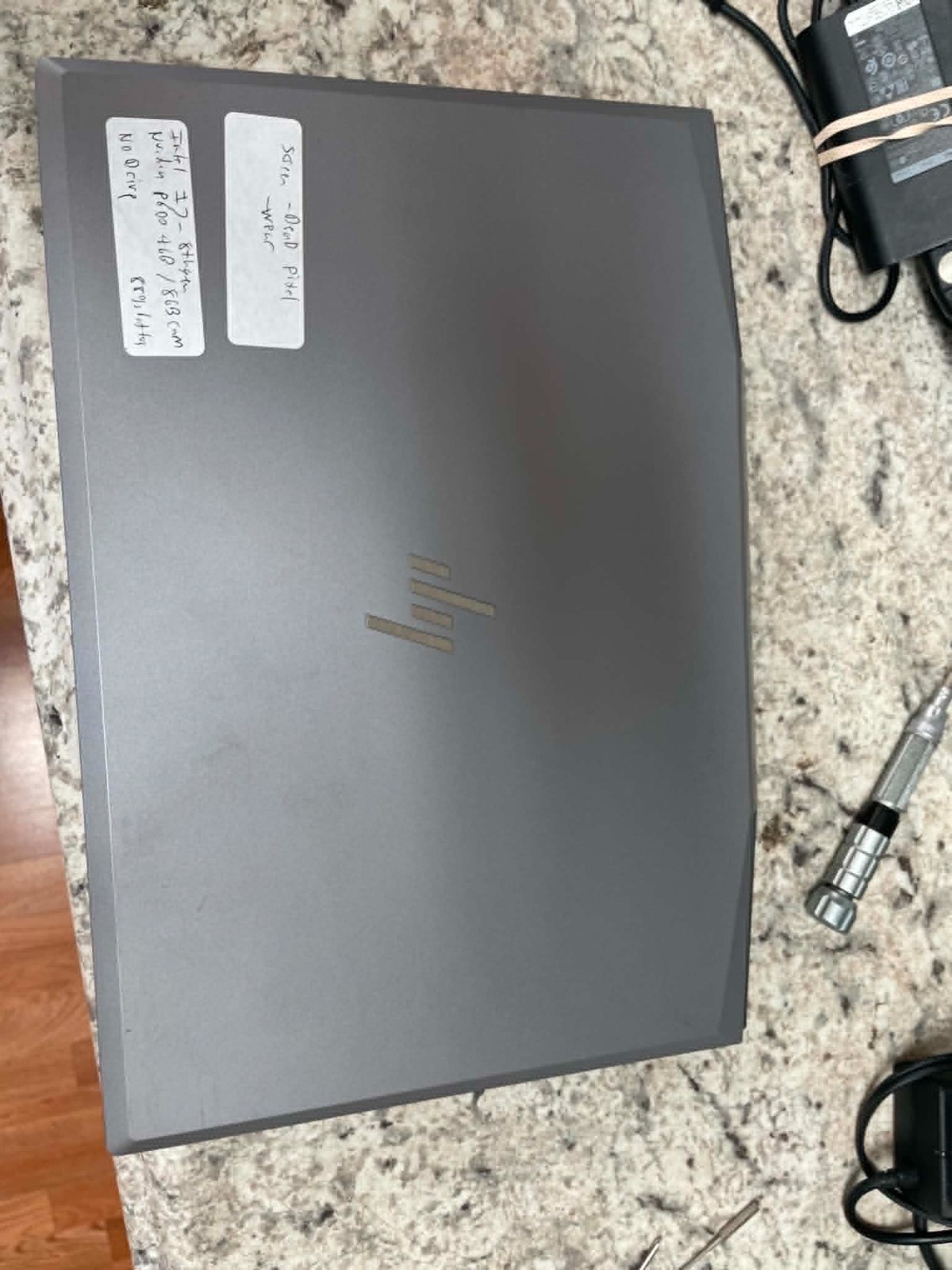 HP ZBook 15v G5 Laptop i7-8750H 2.2GHz 8GB Nvidia P600 No SSD/Charger Special