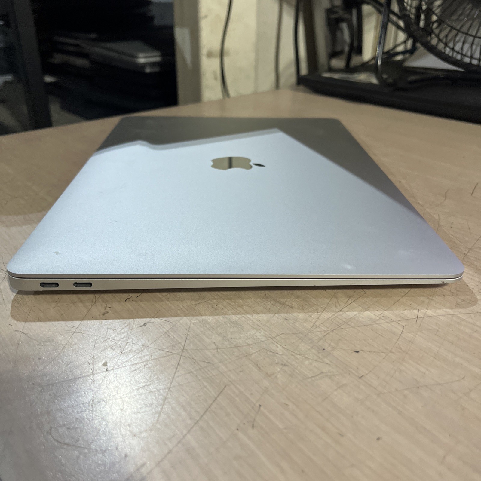 APPLE MACBOOK AIR 13″ SCISSOR,2020 CORE I3-1000NG4 1.1GHZ 8GB RAM 256SSD