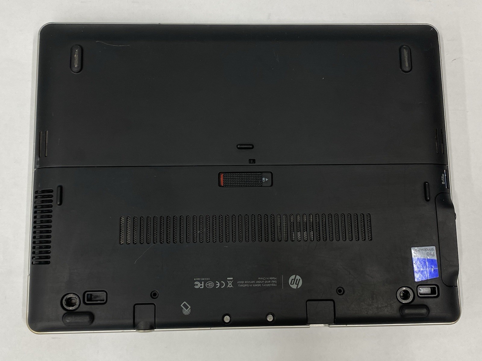 Lots of (2) HP Revolve 810 G1 Grade C Touch HD i5-3427u No RAM No SSD No OS-READ