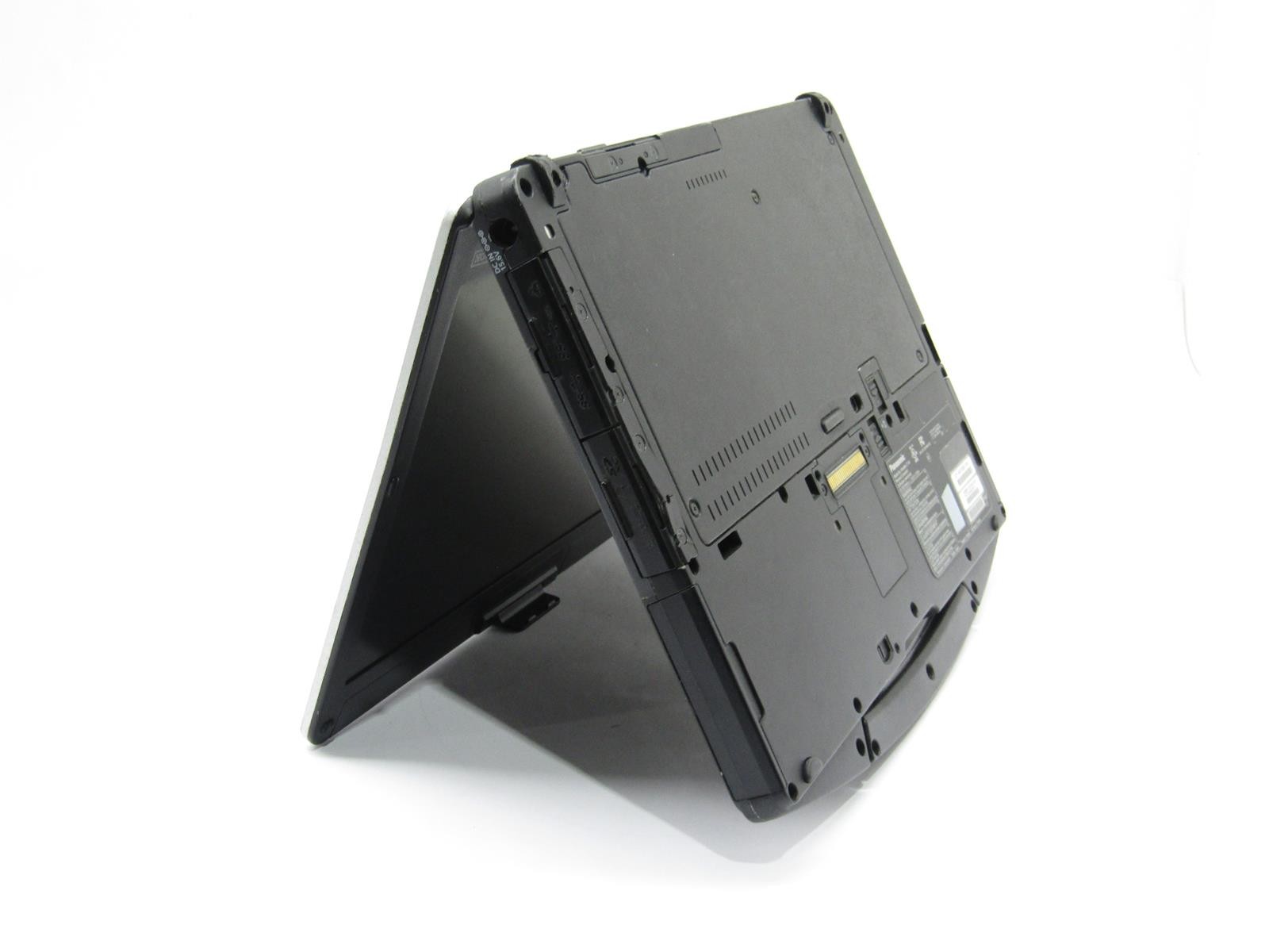 Panasonic Toughbook CF-54F2881VM 14″ | 2.40GHz Core i5-6300U | 8GB PC3-12800