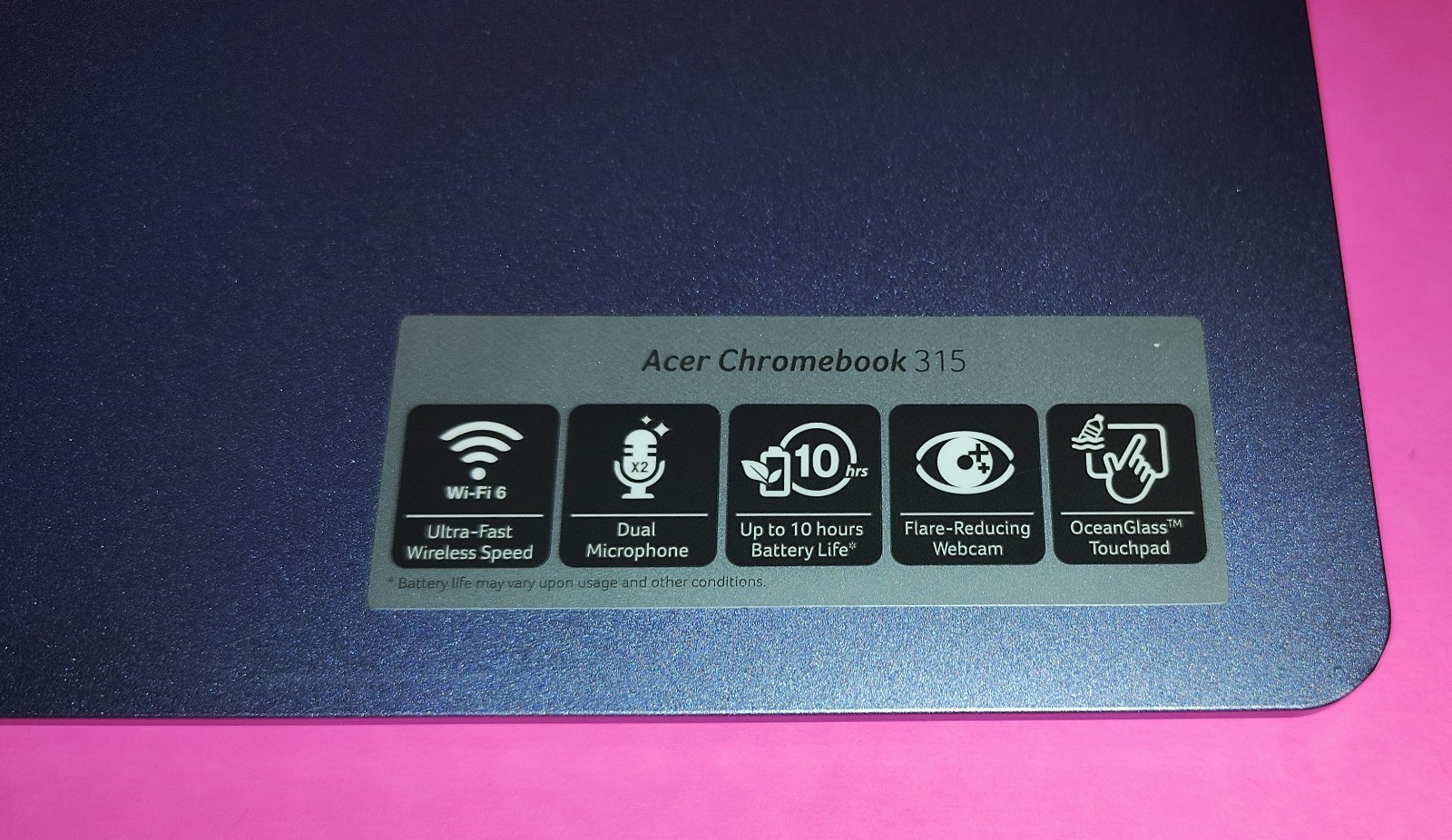 Acer 15.6″ FHD Chromebook 315 Intel N4500 64GB eMMC 4GB Laptop w/ Sleeve Purple