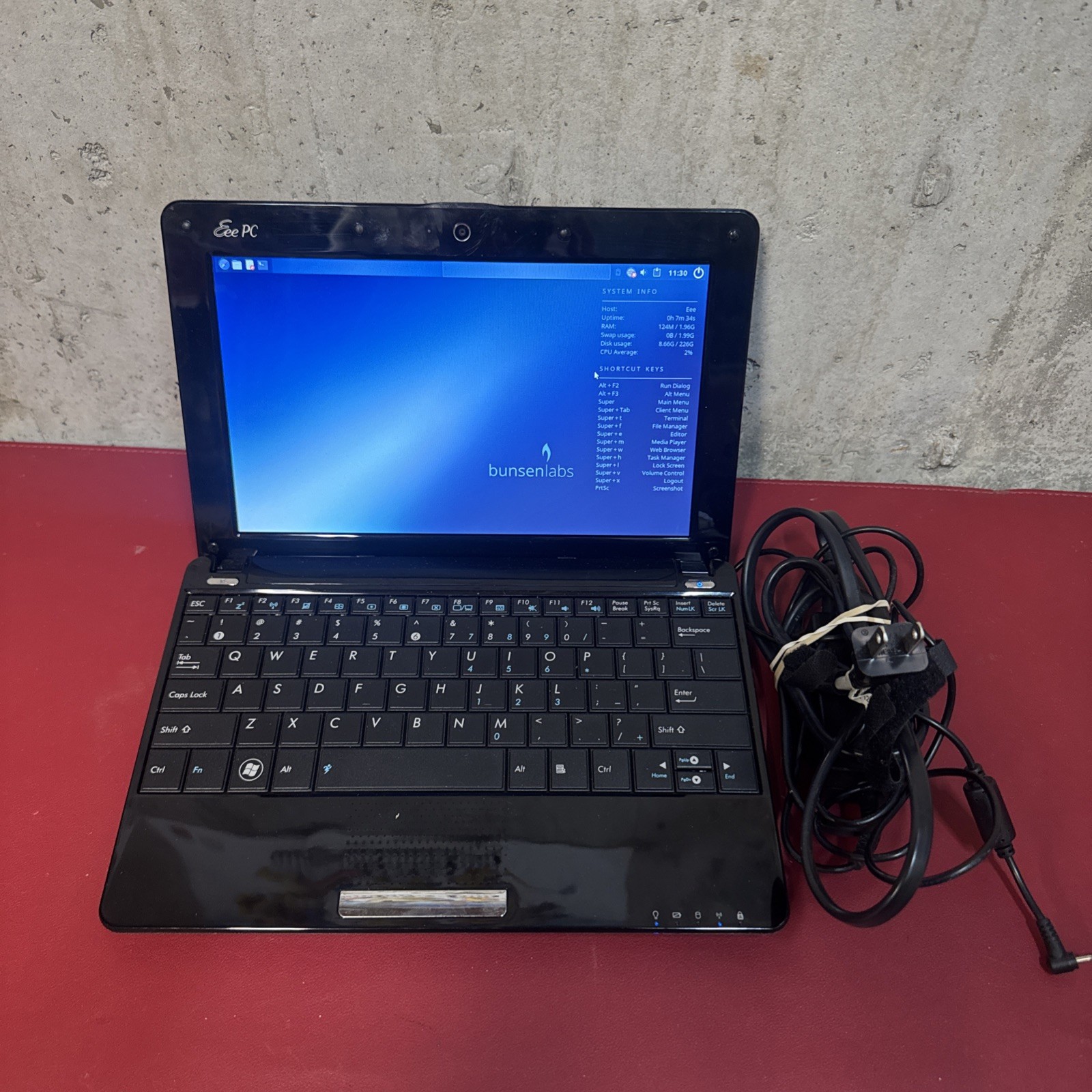 ASUS Eee PC 1005HA 10.1” Netbook Intel Atom N280 1GB RAM 250GB HDD