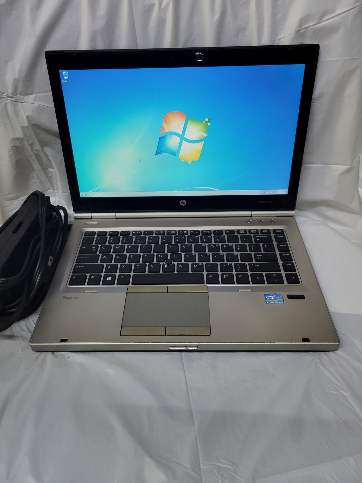 HP ELITEBOOK 8470P Laptop w/ Intel Core i5-3340M 2.70 GHZ + 8 GB,256GB SSD WIN 7