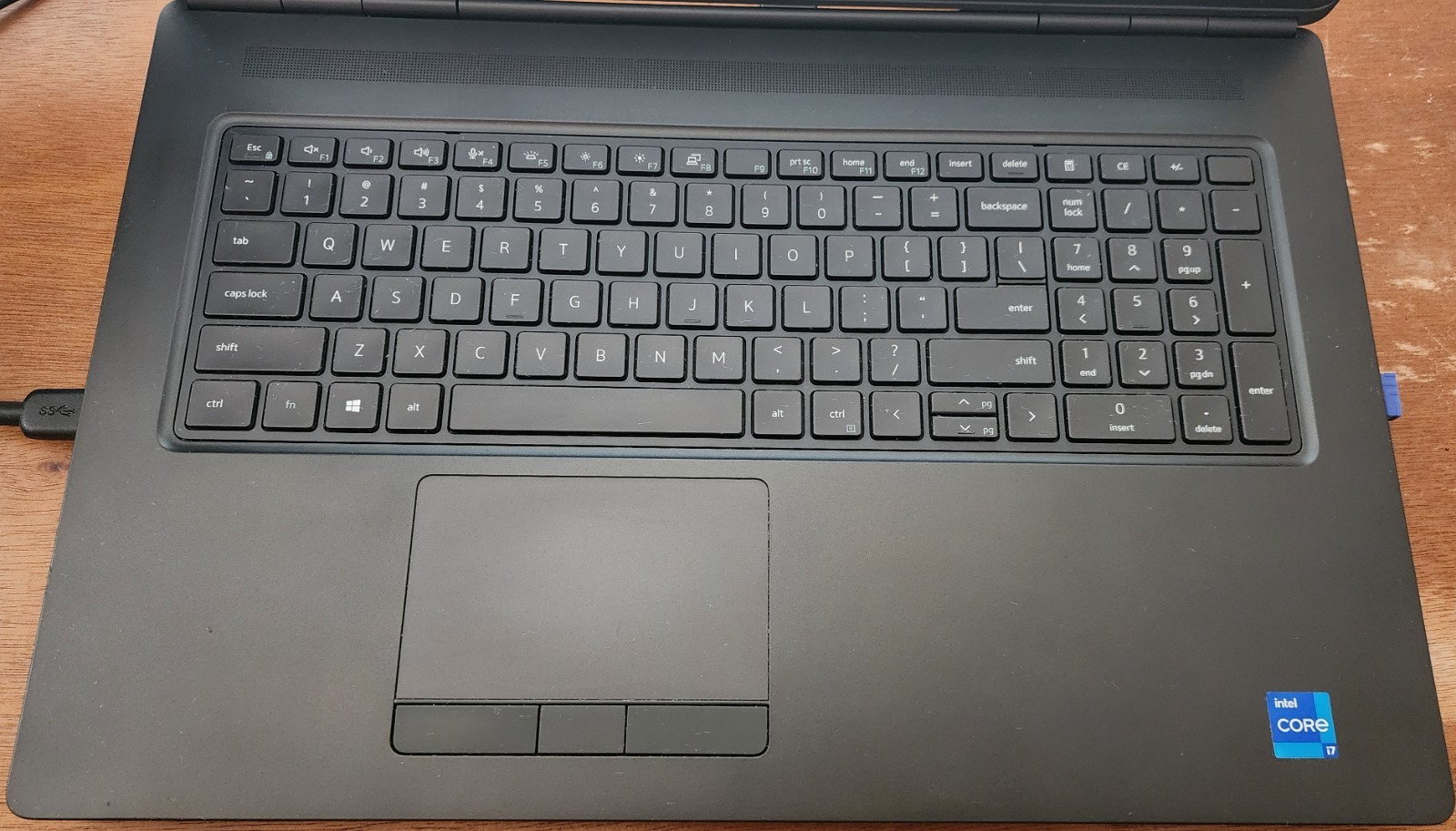Dell Precision 7760 17.3″ Intel Core i7 11850H 64GB 512GB Good