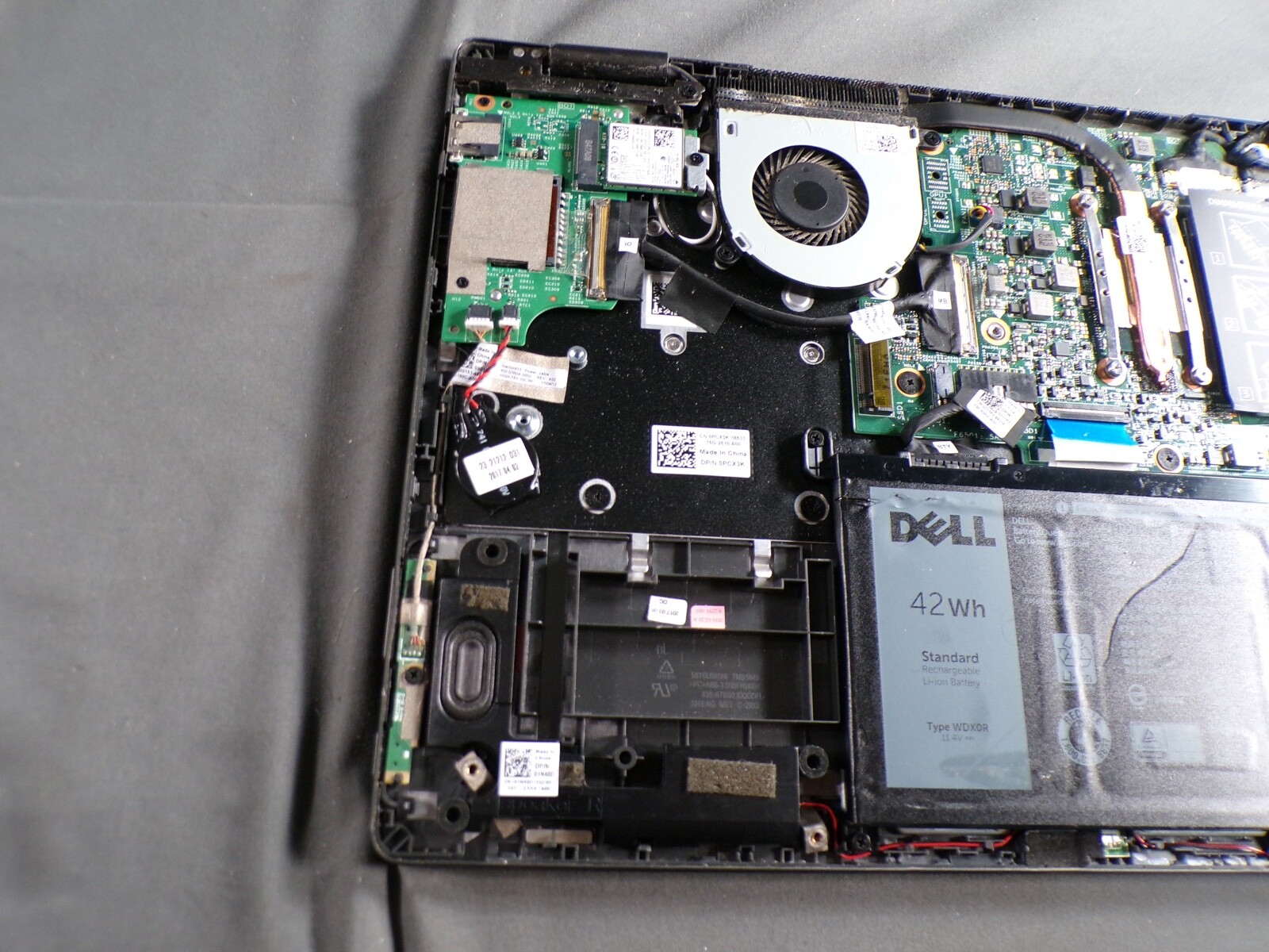DELL LATITUDE 3379 INTEL CORE I3-6006Ù 2.00GHZ 8GB RAM