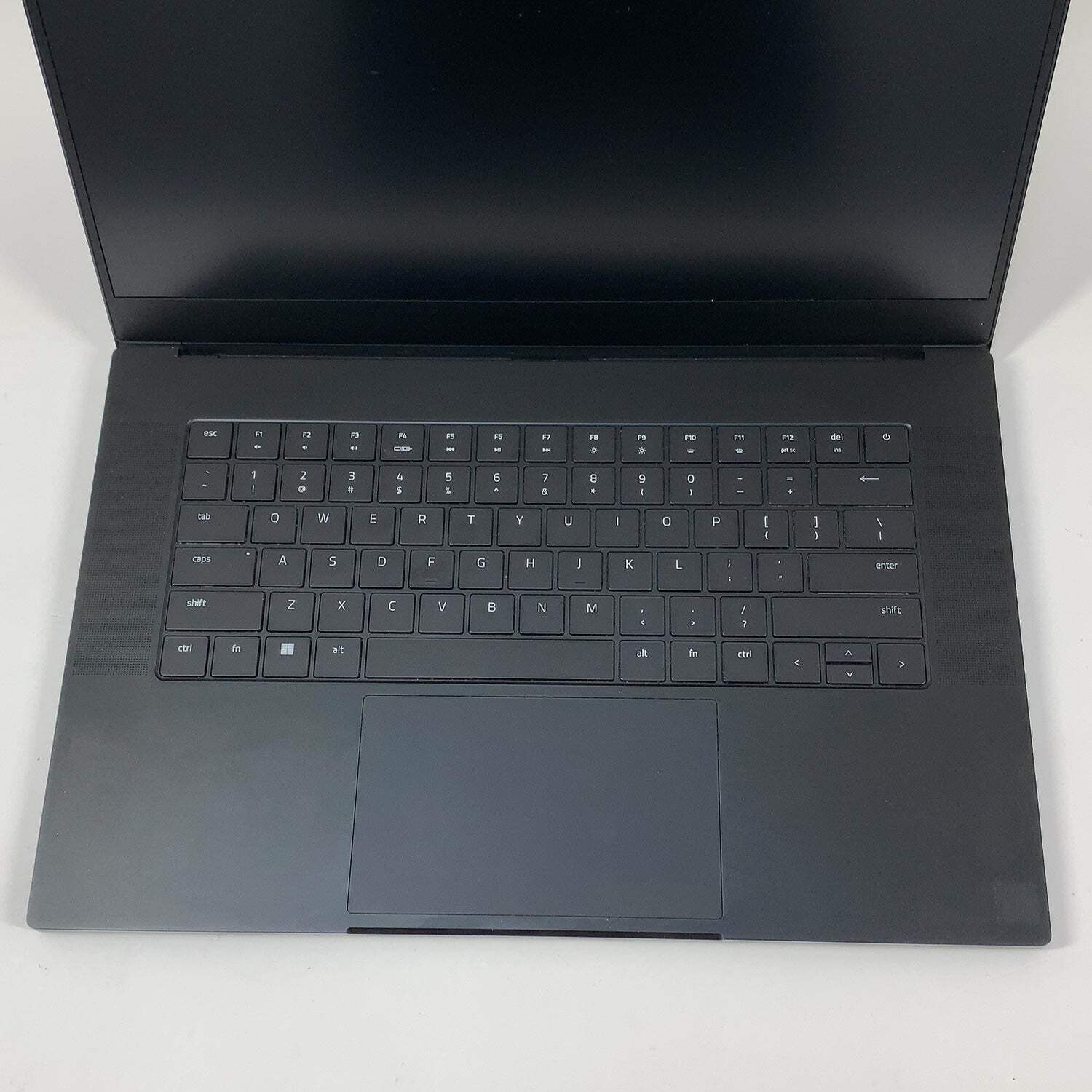 Razer Blade 15 RZ09-0421 i7-12800H 2.4GHz 16GB RAM 1TB SSD GeForce RTX 3070 Ti