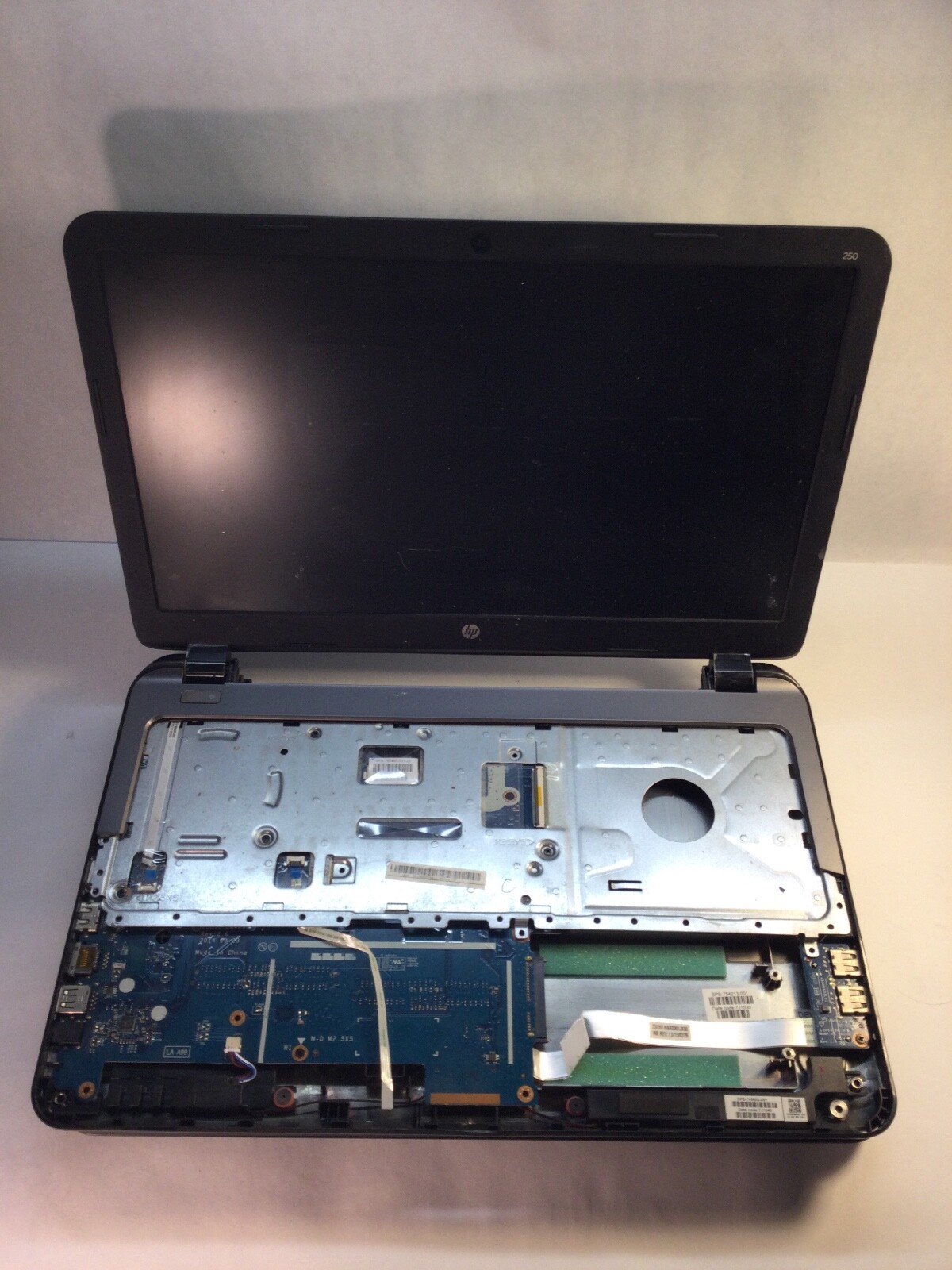 LOT OF 2 HP 250 G3 15″ Laptop Intel Core i3 4th Gen. -FOR PARTS – MZ