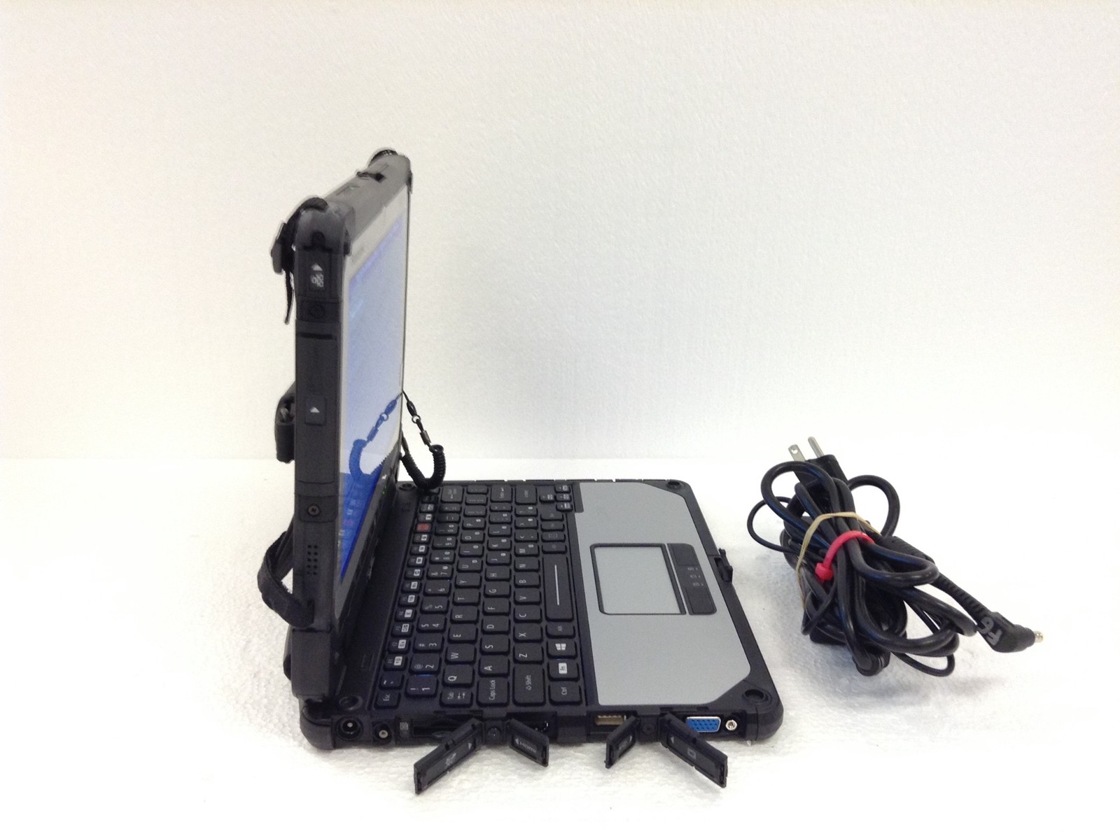 Panasonic Toughbook CF-20 MK1 Touch Laptop m5-6Y57 1.10GHz w/ 8GB, 128GB SSD