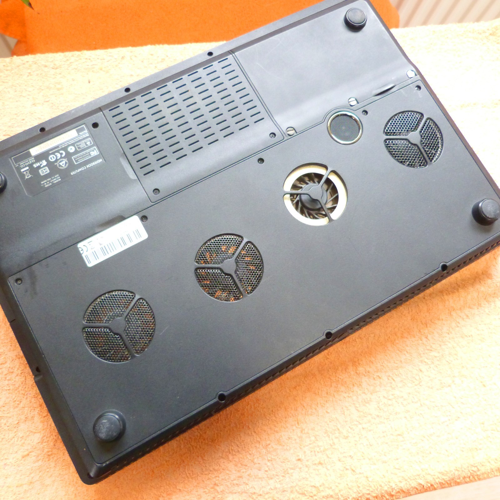 XMG CLEVO X7200 Workstation LEGEND Desktop Replacement l SSD Windows 11 PRO i7