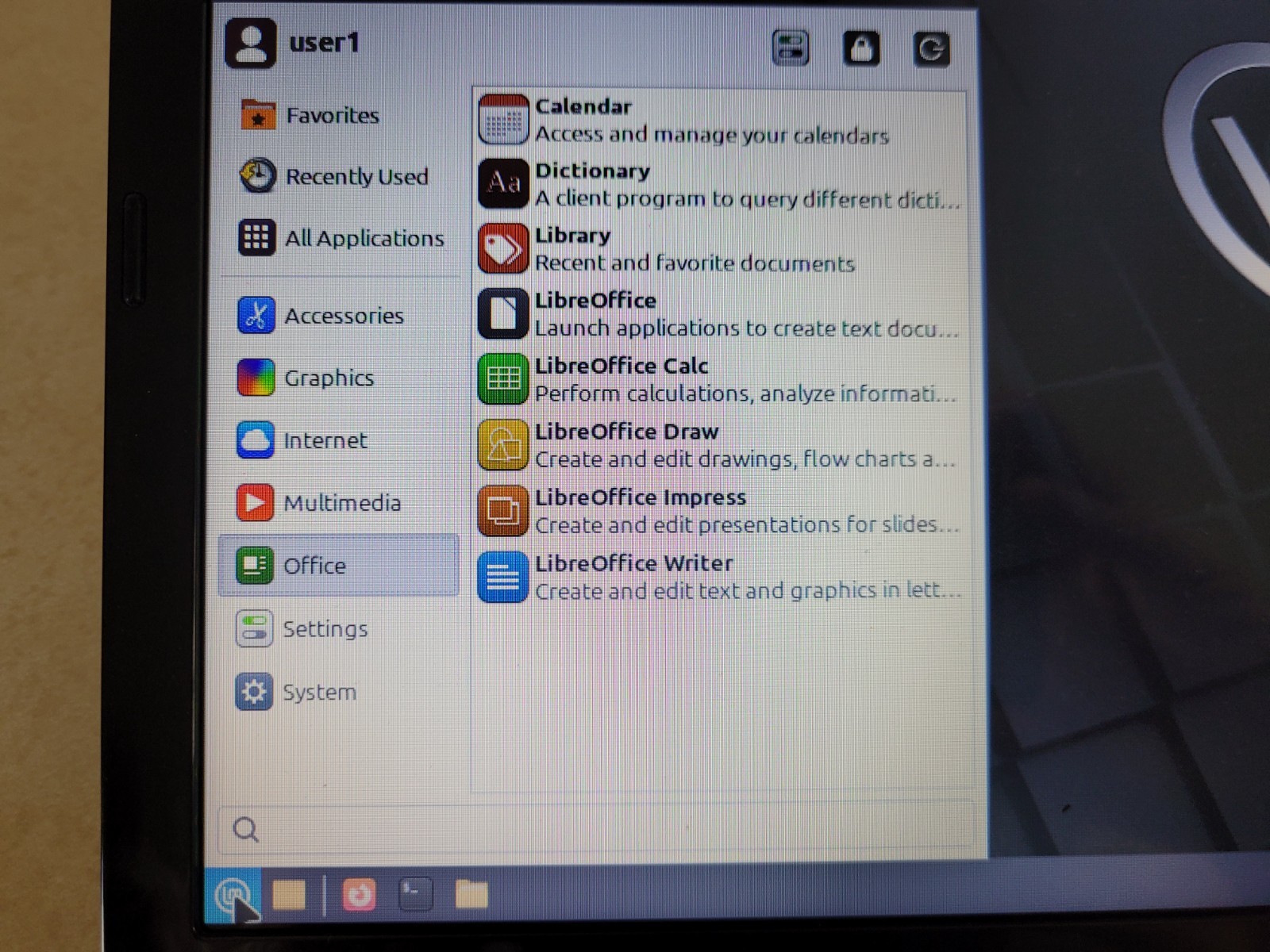 Dell Inspiron 1545 Laptop Pentium Dual Core T4400 4G RAM Windows 10/Linux Mint