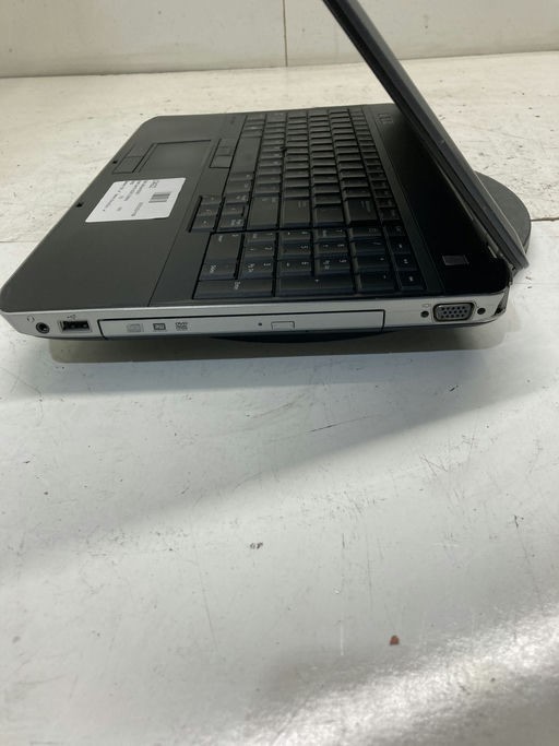 Dell Latitude E5520 Intel Core i5-2520 2.50GHz 4GB NO HDD No Batt