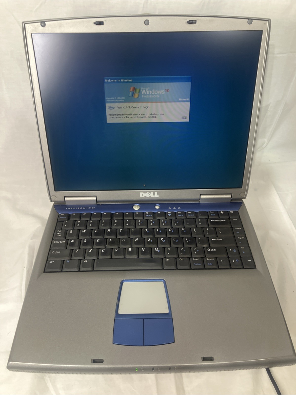2002 Dell Inspiron 5100 14.1″ Laptop Pentium 4 2.53GHz 30GB Windows XP