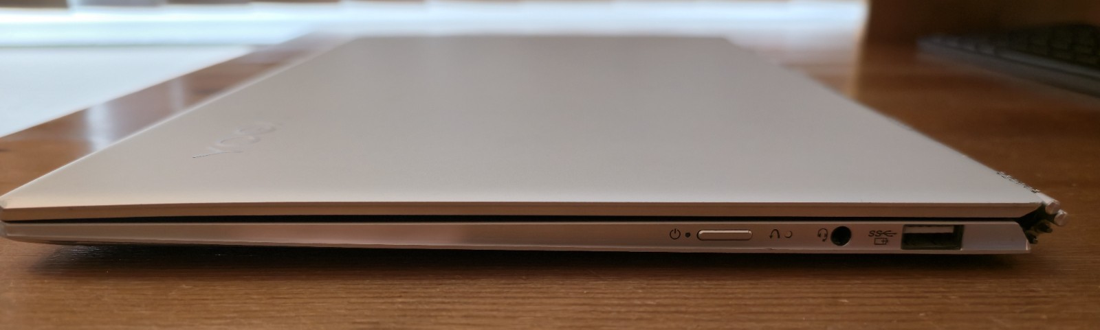 Lenovo Yoga 910-13IKB, i7, 8GB, Upgraded Samsung 512 GB NVMe, WIN 11, Bundle
