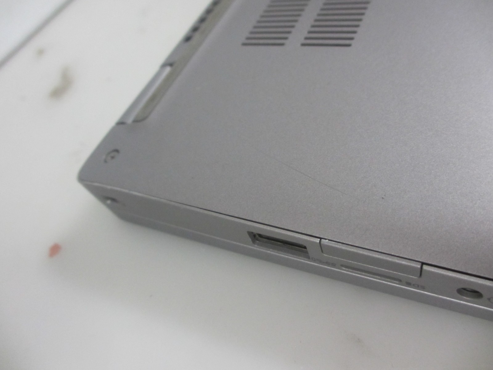 Dell Latitude 5310 2-in-1 i7-10610U 1.80GHz 8GB 128GB M2SSD Laptop NOOS BIOS