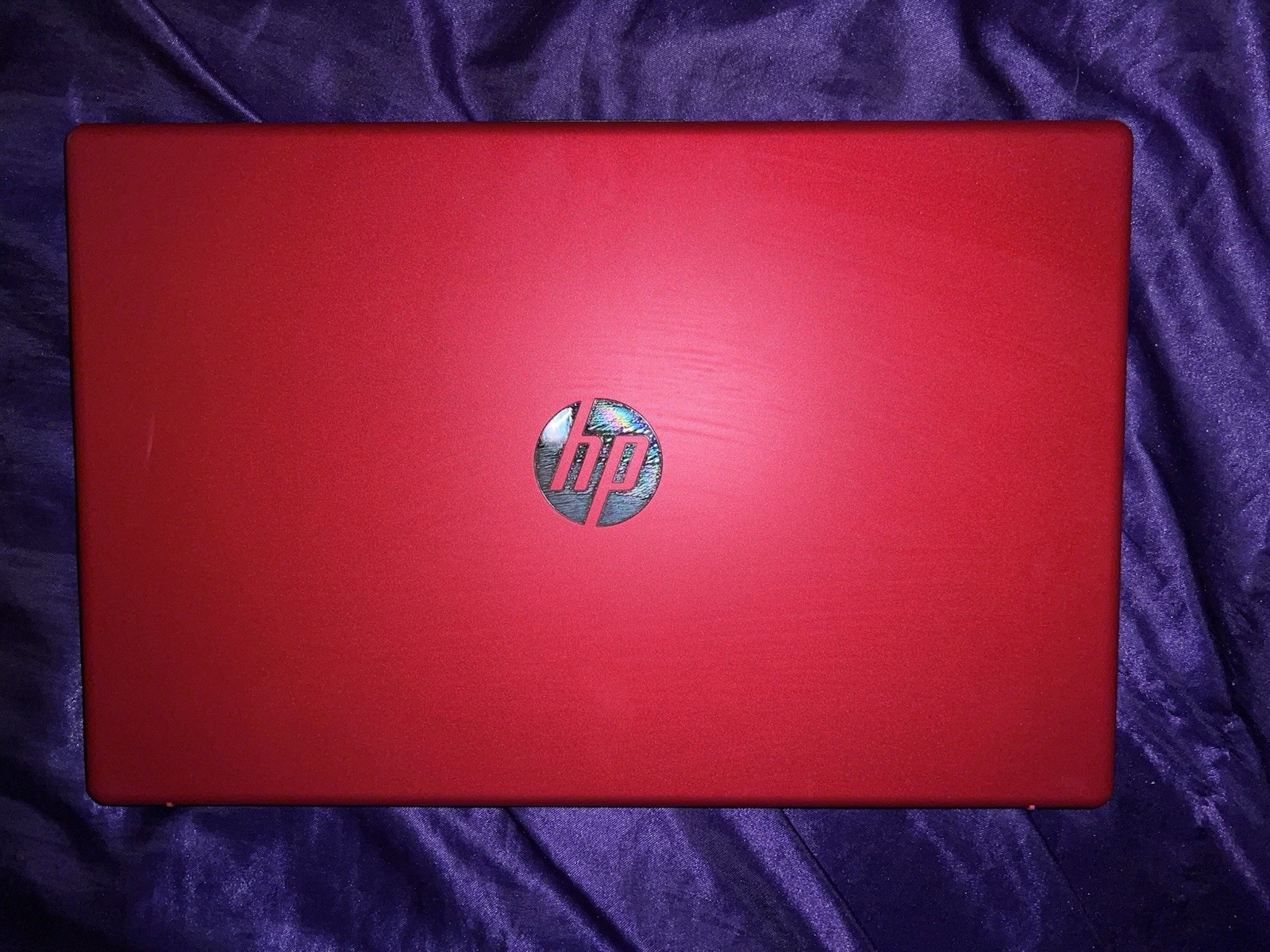 HP 15-FD0083WM 15.6″ (128GB SSD Intel Pentium N200 1.1GHz 4GB RAM) Laptop – Red