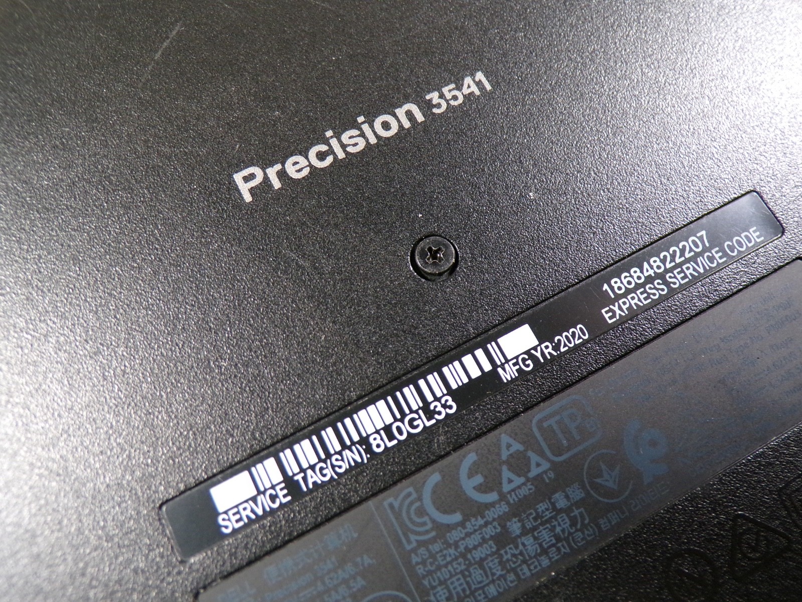 DELL PRECISION 3541 INTEL CORE I5-9400H 2.50GHZ 16GB RAM **NO HD/ NO CADDIE