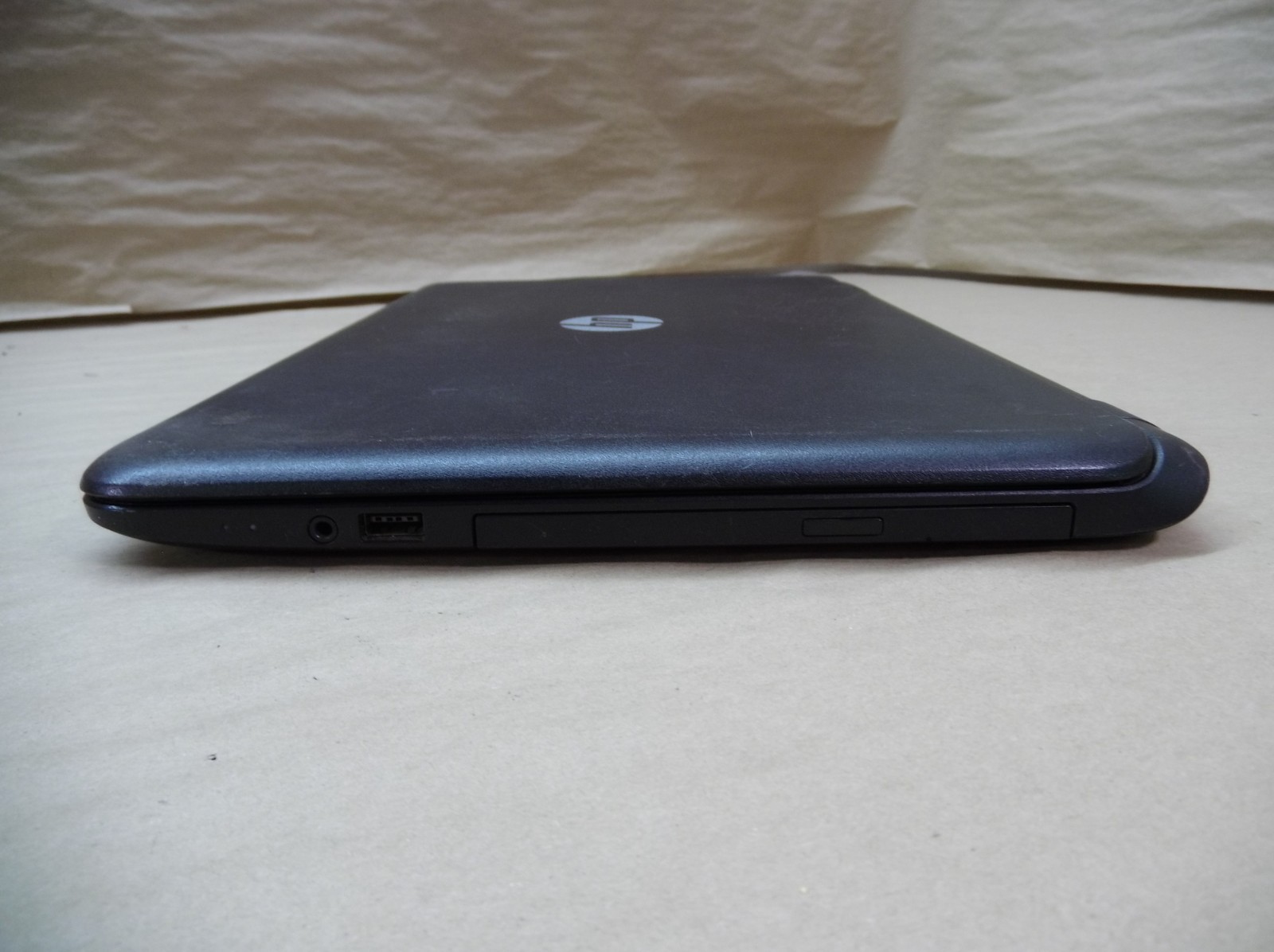 HP NOTEBOOK 15.6″ TOUCHSCREEN Intel Celeron, 500GB HDD, BAD BATT, Windows 10
