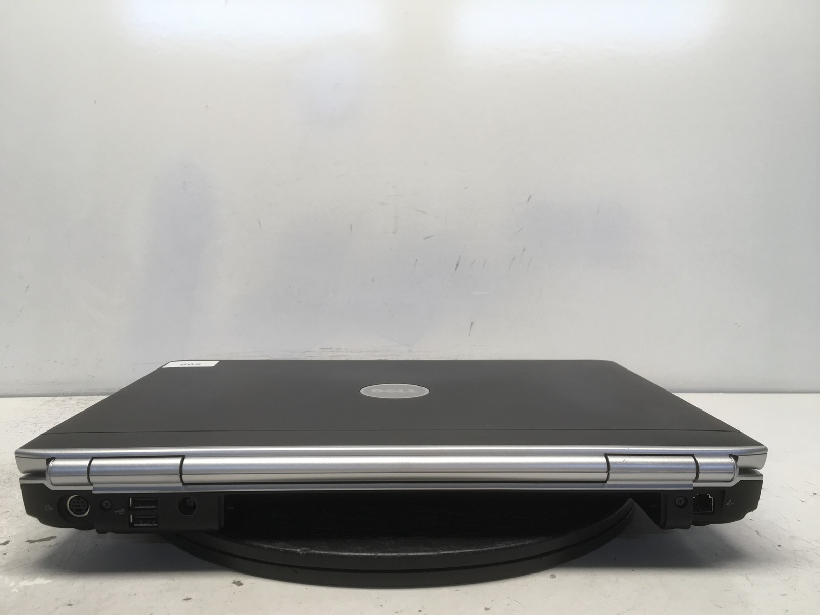 Dell Inspiron 1521 AMD Dual Core 0F81 600MHz 2 GB NO HDD No Batt