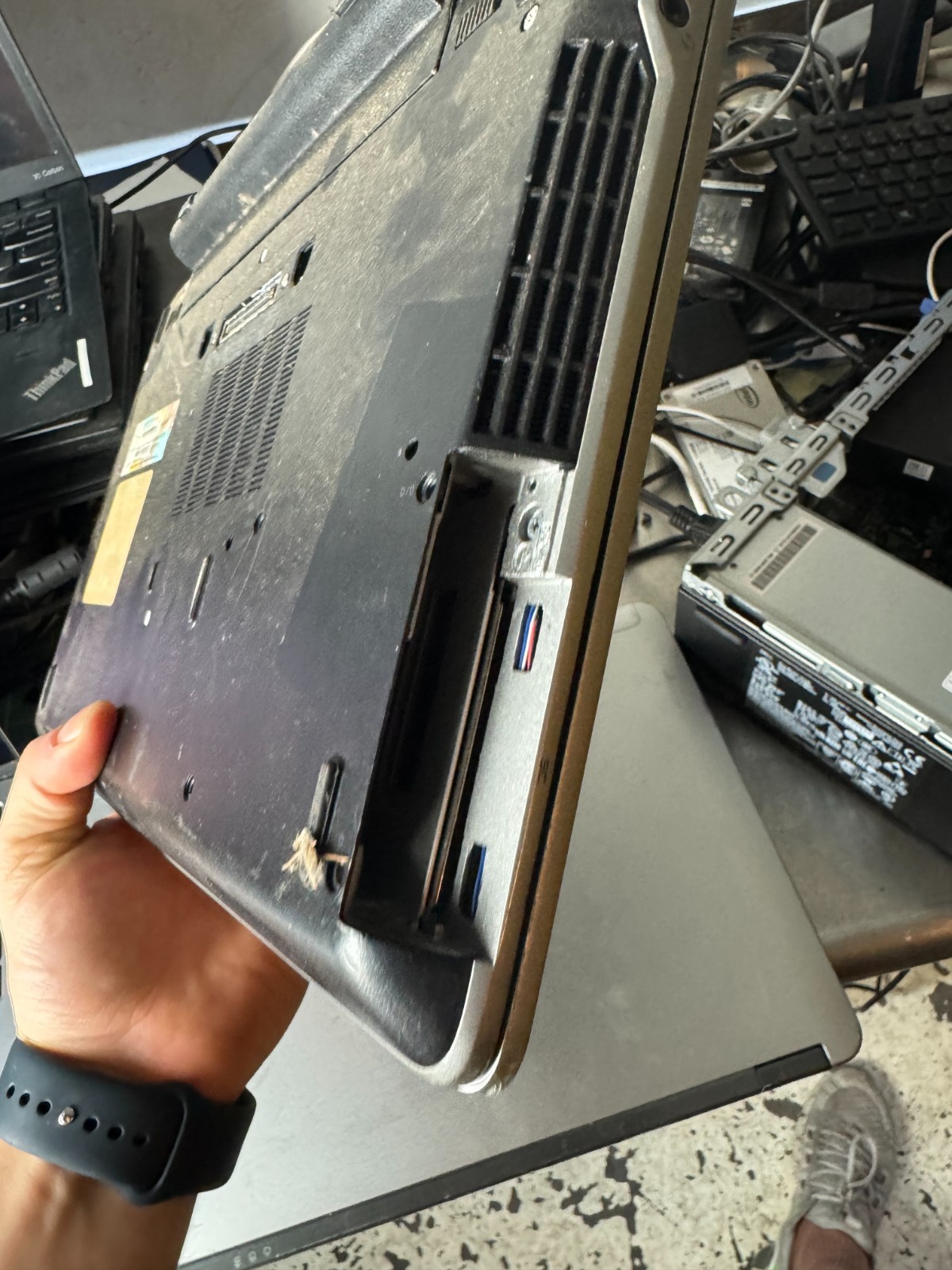 Dell Latitude E6320 Intel Core i5-2520M, 4GB RAM, 13.3″ Laptop for Repair #4814