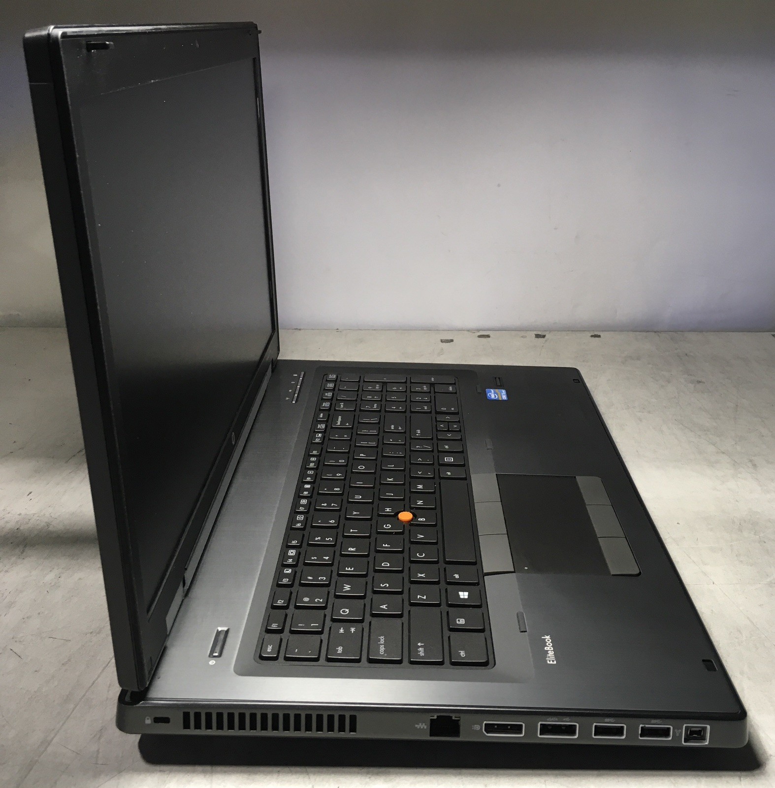HP Elitebook 8770w Intel i5 vPro 8GB Ram 120GB SSD *DEAD BATTERY/FOR PARTS*