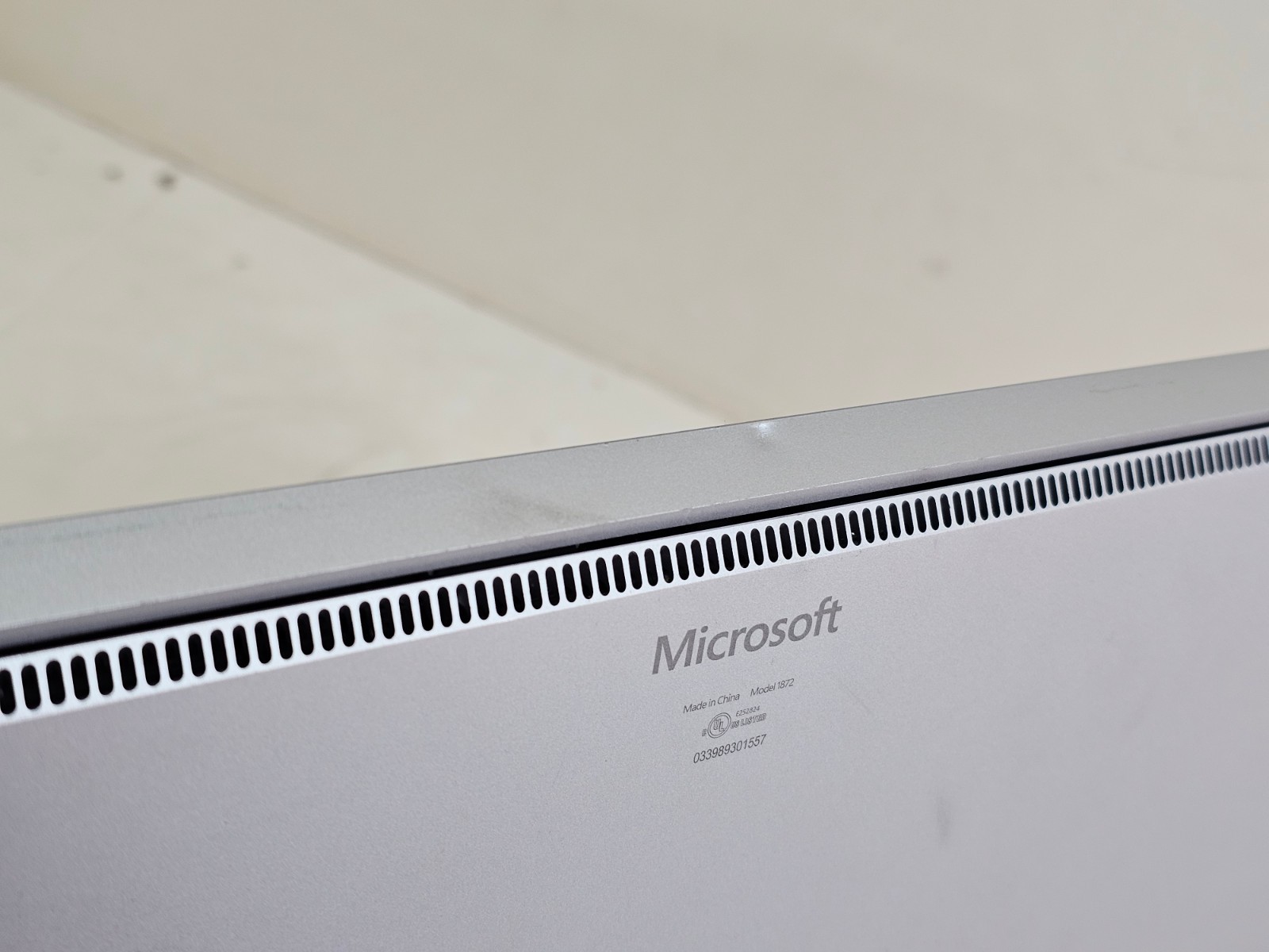 Microsoft Surface Laptop 3 1872 – i5-1035G7 8GB 128GB SSD – 15″ Touchscreen – SP