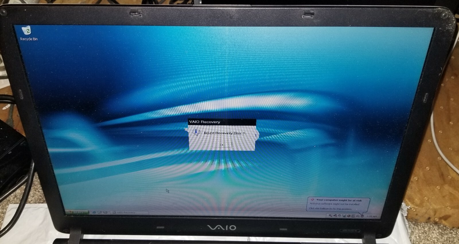 Sony Vaio Laptop PCG-7D2L Intel Pentium M 80GB HDD 1GB RAM