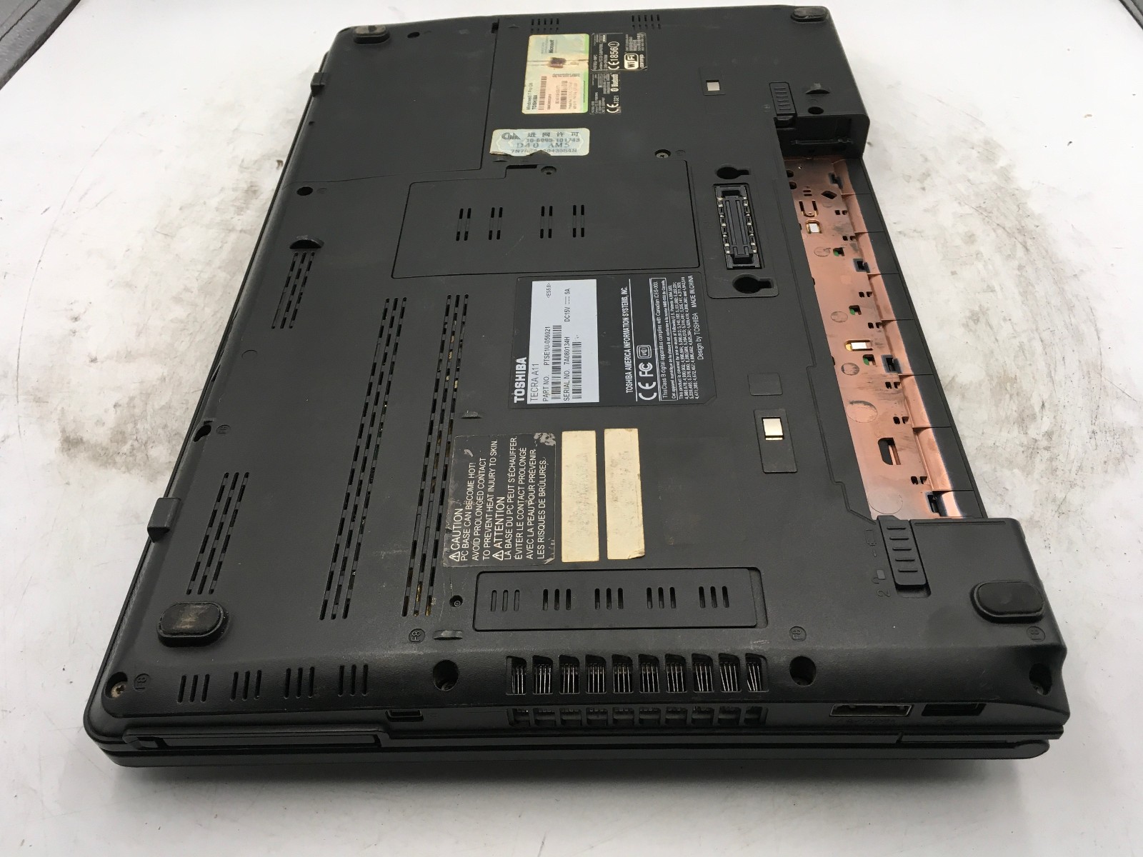 TOSHIBA TECRA A11 – BOOTS TO BIOS/BAD LCD – INTEL I5 M520 – 4GB RAM – READ – BB!