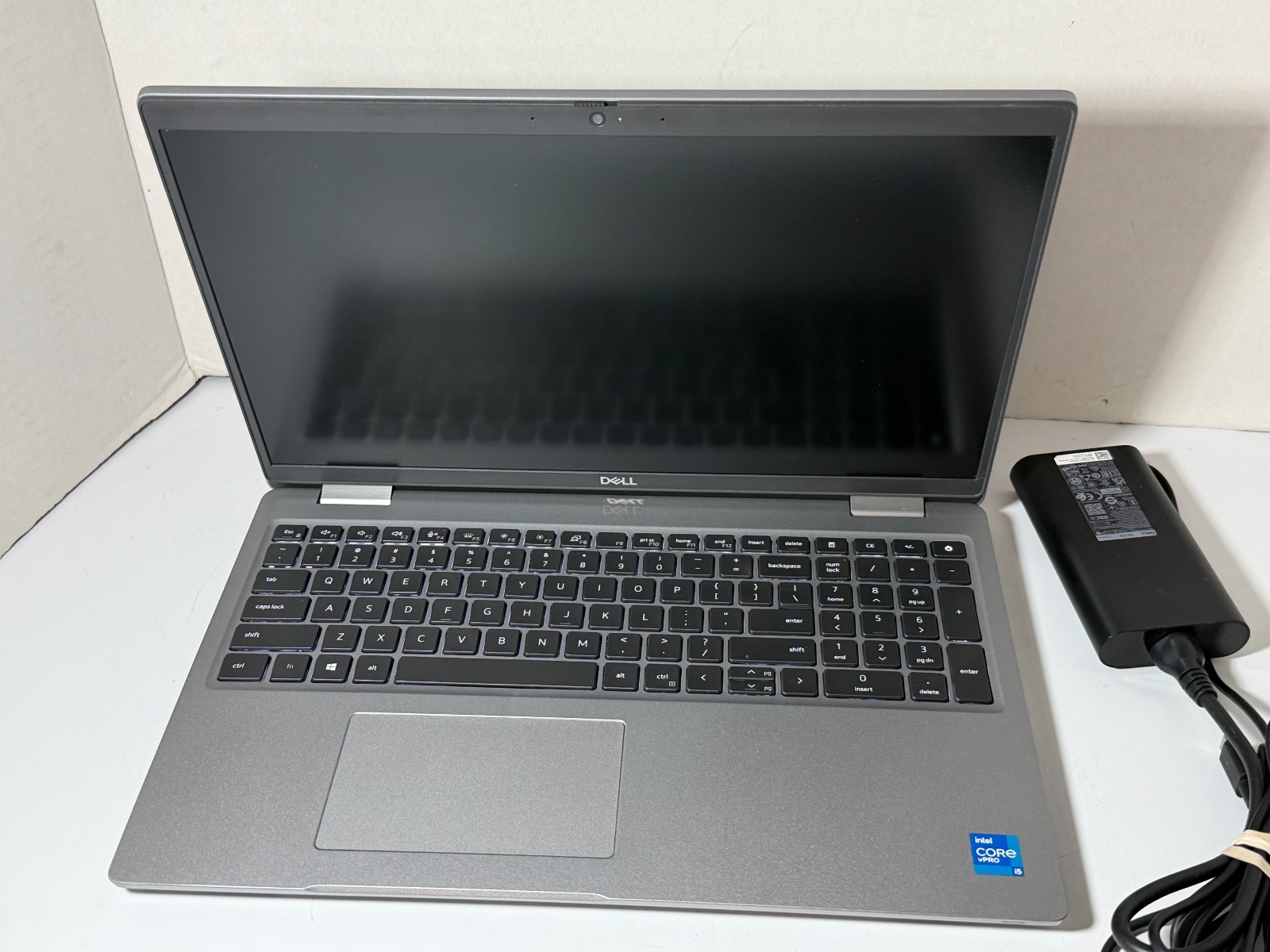 Dell Latitude 5520 Laptop 15.6″ FHD i5-1145G7 8GB RAM 256GB NVMe – W11 Pro