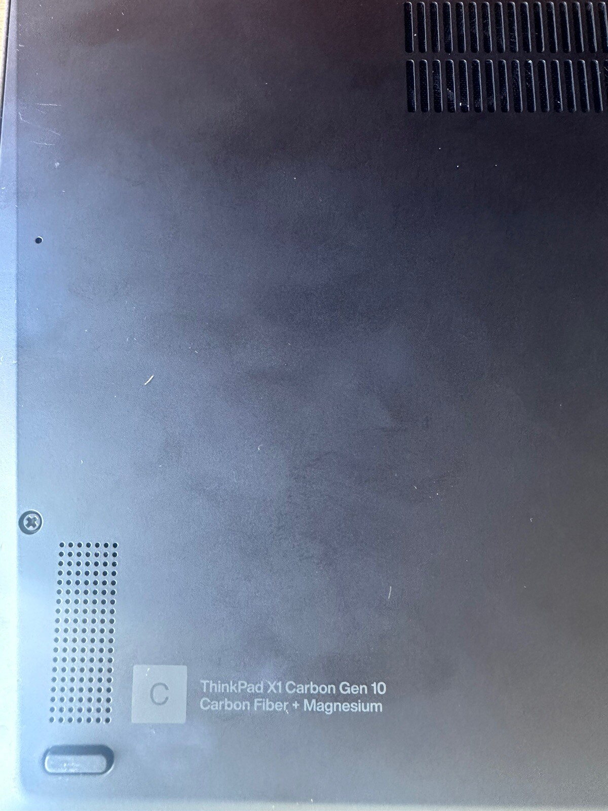Lenovo ThinkPad X1 Carbon Gen 10 14” (512GB SSD, Intel Core i7-1270P,…