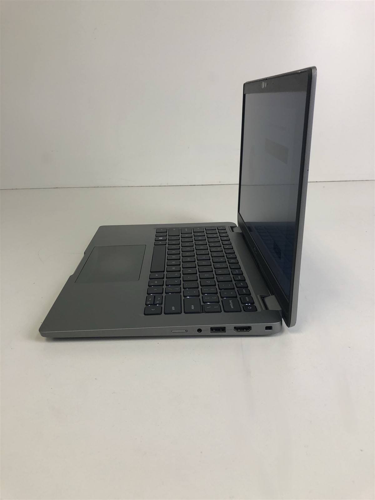 Dell Latitude 5340: Intel Core i7-1365U 1.8GHz – 16GB – 256GB (SELECT)